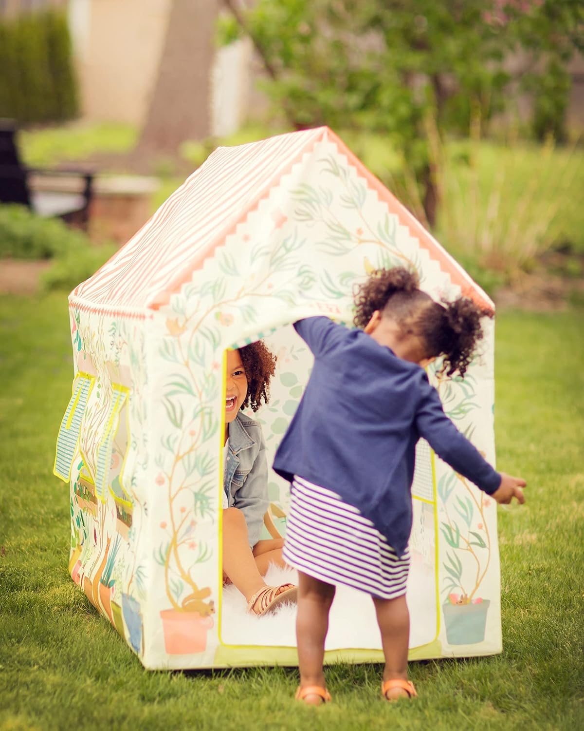 DJECO - Play Tent Play House - Easy Assemble Kids Playhouse - Playing Inside Tent - Quick Assembly for Instant Fun - Engaging Play Space - Encourages Imagination & Adventure